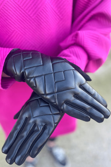 Black Diamond Quilted Faux Fur Glove